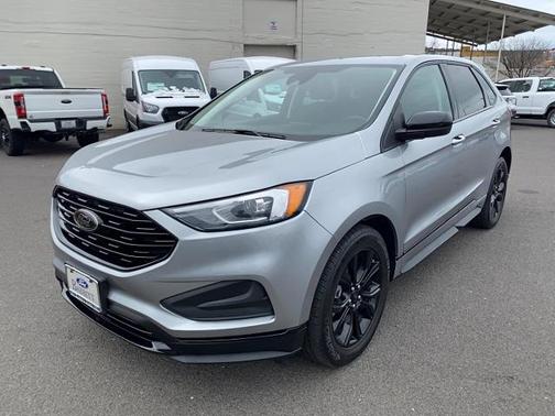2023 Ford Edge SE