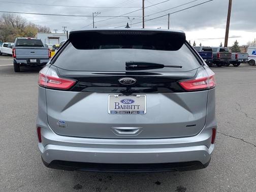 2023 Ford Edge SE