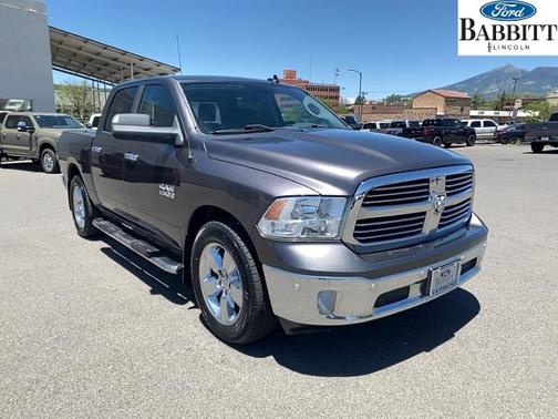 Granite Crystal Clearcoat Metallic 2017 RAM 1500 SLT