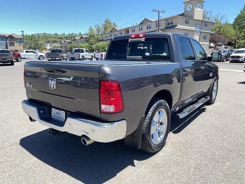 Granite Crystal Clearcoat Metallic 2017 RAM 1500 SLT