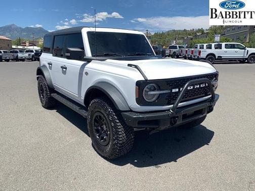 OXFORD WHITE 2023 Ford Bronco WILDTRAK