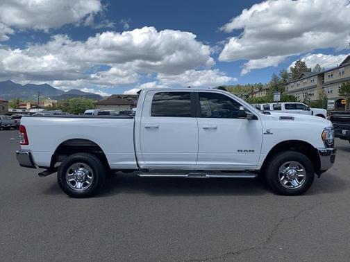 Bright White 2022 RAM 2500 BIG HORN