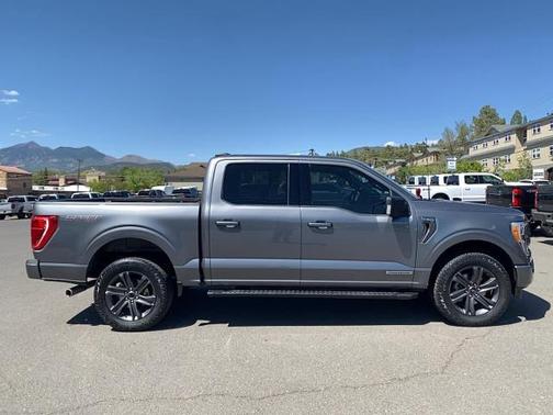 CARBONIZED GRAY METALLIC 2023 Ford F-150 XLT