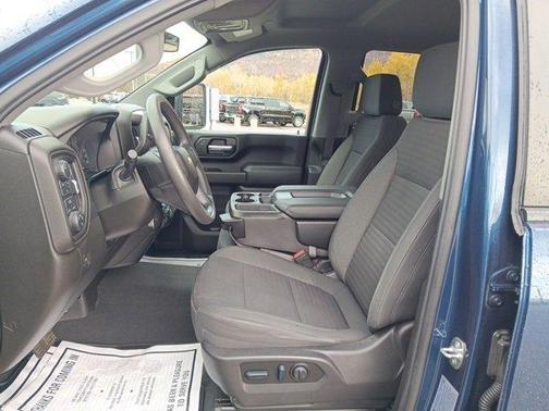 2022 Chevrolet Silverado 2500 Custom