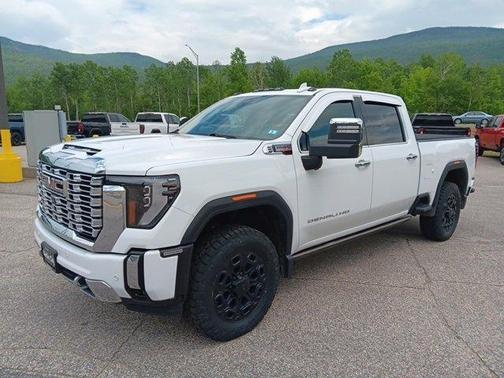 2024 GMC Sierra 2500 Denali