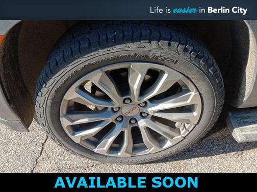 2022 GMC Yukon Denali