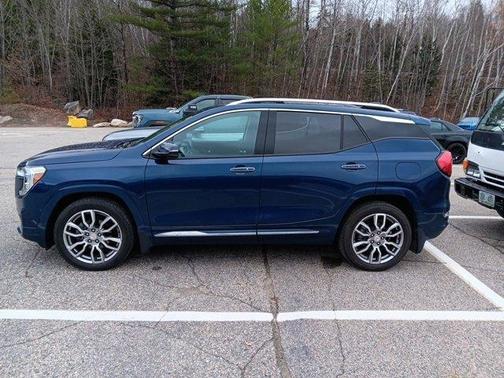 2023 GMC Terrain Denali