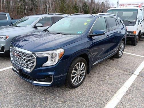 2023 GMC Terrain Denali