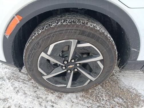 2026 Chevrolet Equinox EV LT 1