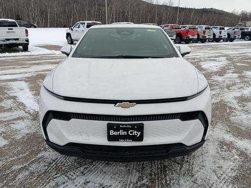 2026 Chevrolet Equinox EV LT 1