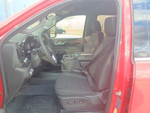 2026 GMC Sierra 2500 SLE