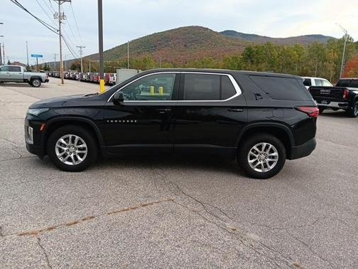 2022 Chevrolet Traverse LS