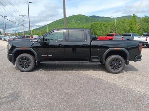 2025 GMC Sierra 2500 AT4