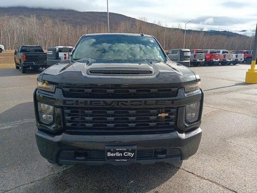 2022 Chevrolet Silverado 2500 Custom