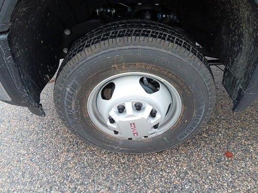 2026 GMC Sierra 3500 Pro