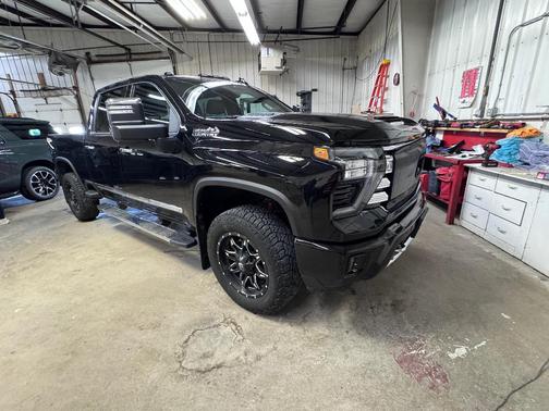 2024 Chevrolet Silverado 2500 High Country