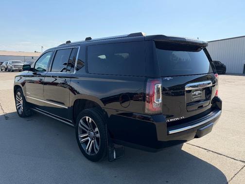 2020 GMC Yukon XL Denali