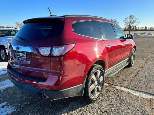 2017 Chevrolet Traverse 2LT