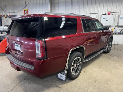 2019 GMC Yukon XL SLT