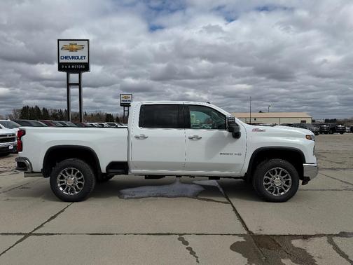 Summit White 2026 Chevrolet Silverado 3500 LTZ