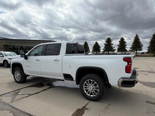 Summit White 2026 Chevrolet Silverado 3500 LTZ