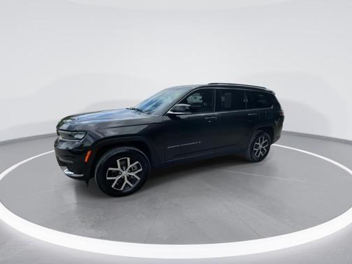 Gray 2024 Jeep Grand Cherokee L Limited