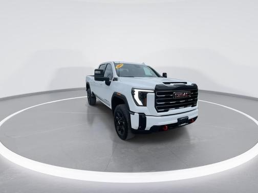 2025 GMC Sierra 2500 AT4