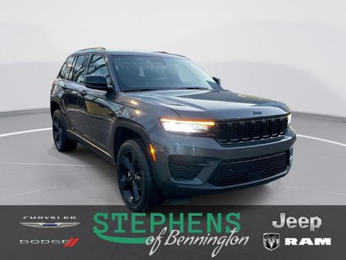 2024 Jeep Grand Cherokee Laredo