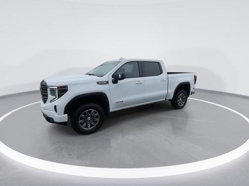 White 2025 GMC Sierra 1500 AT4