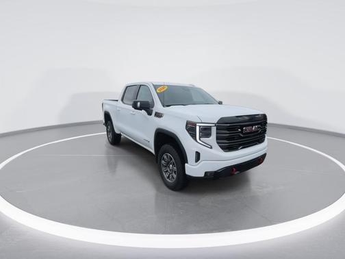 White 2025 GMC Sierra 1500 AT4