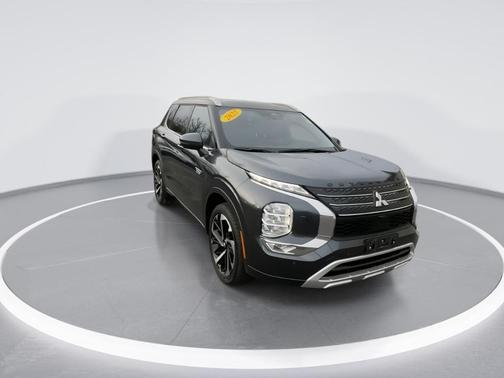 2025 Mitsubishi Outlander PHEV SEL