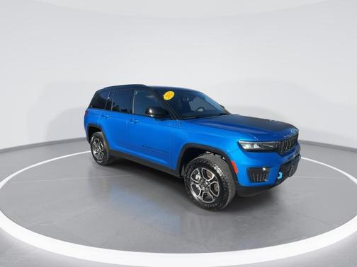 2022 Jeep Grand Cherokee 4xe Trailhawk