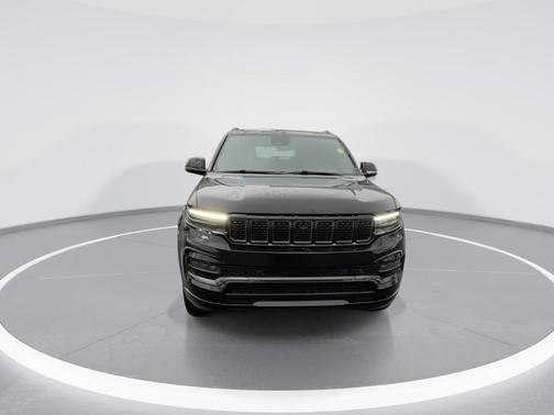 2025 Jeep Grand Wagoneer Series III