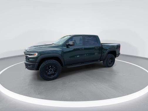 Serrano Red 2026 RAM 1500 RHO