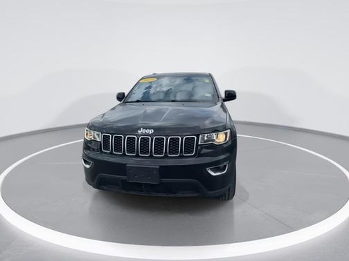 2019 Jeep Grand Cherokee Laredo E