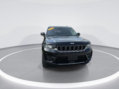 Black 2024 Jeep Grand Cherokee Laredo