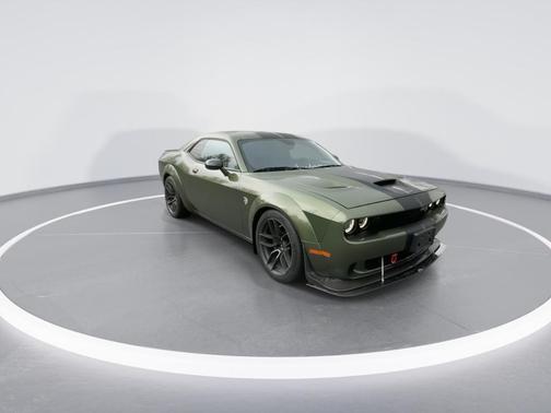 Green 2018 Dodge Challenger SRT Hellcat