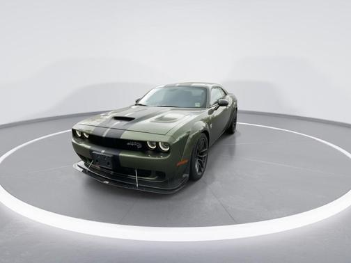 Green 2018 Dodge Challenger SRT Hellcat