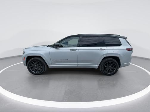 Silver 2025 Jeep Grand Cherokee L Summit