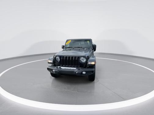 2022 Jeep Gladiator Sport