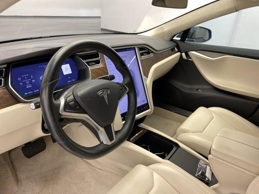 Photo 2 of 18 of 2017 Tesla Model S 75