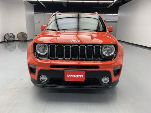 Photo 4 of 18 of 2020 Jeep Renegade Latitude