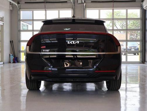 2025 Kia EV6 Wind