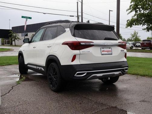 2022 Kia Seltos Nightfall Edition