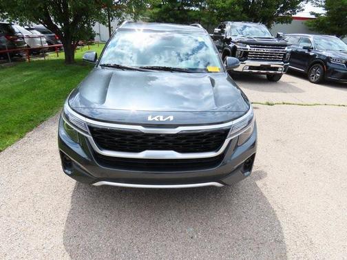 2023 Kia Seltos S