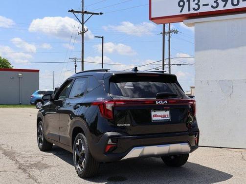 2025 Kia Seltos S