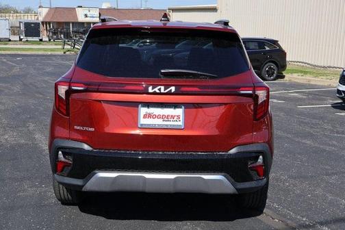 2025 Kia Seltos S