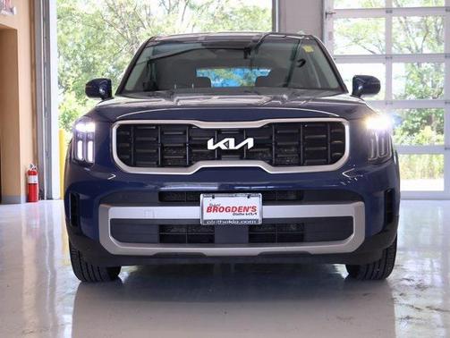 2023 Kia Telluride S