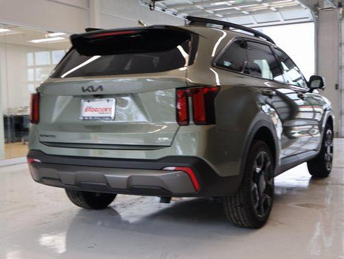 2025 Kia Sorento SX