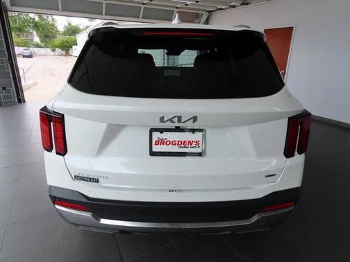 2025 Kia Sorento Hybrid EX